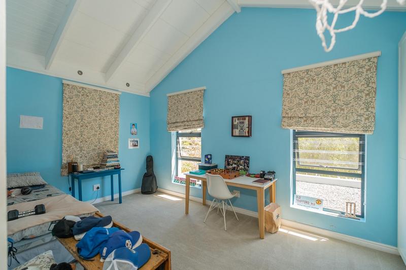 4 Bedroom Property for Sale in Tarragona Western Cape